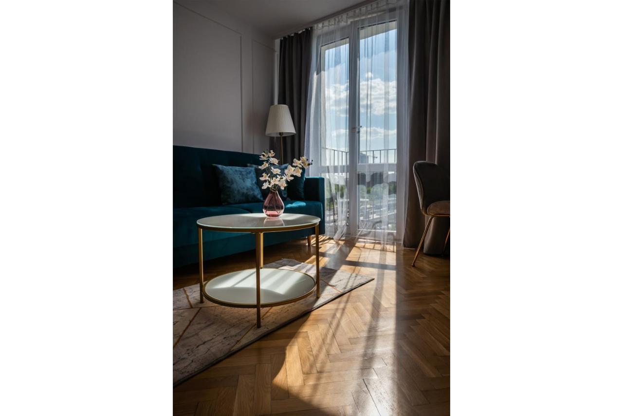 شقة Metro Dworzec Gdanski Elegant Studio وارسو المظهر الخارجي الصورة